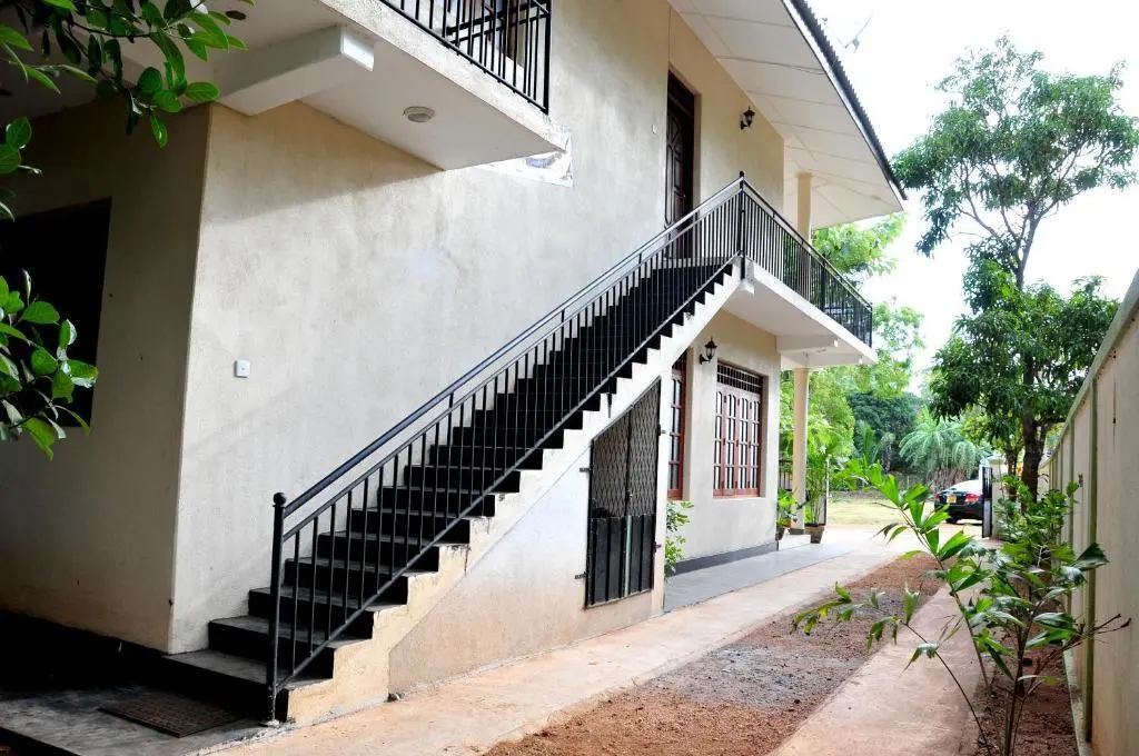 Анурадхапура: Anuradha Holiday Apartments