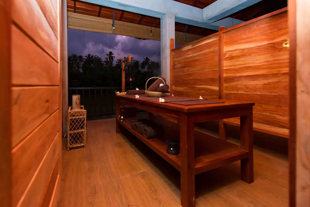 Вайккал: Karunakarala Ayurveda Resort