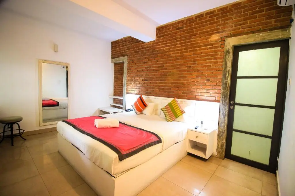 Гора Lavinia: Clock Inn Dehiwala - Hostel