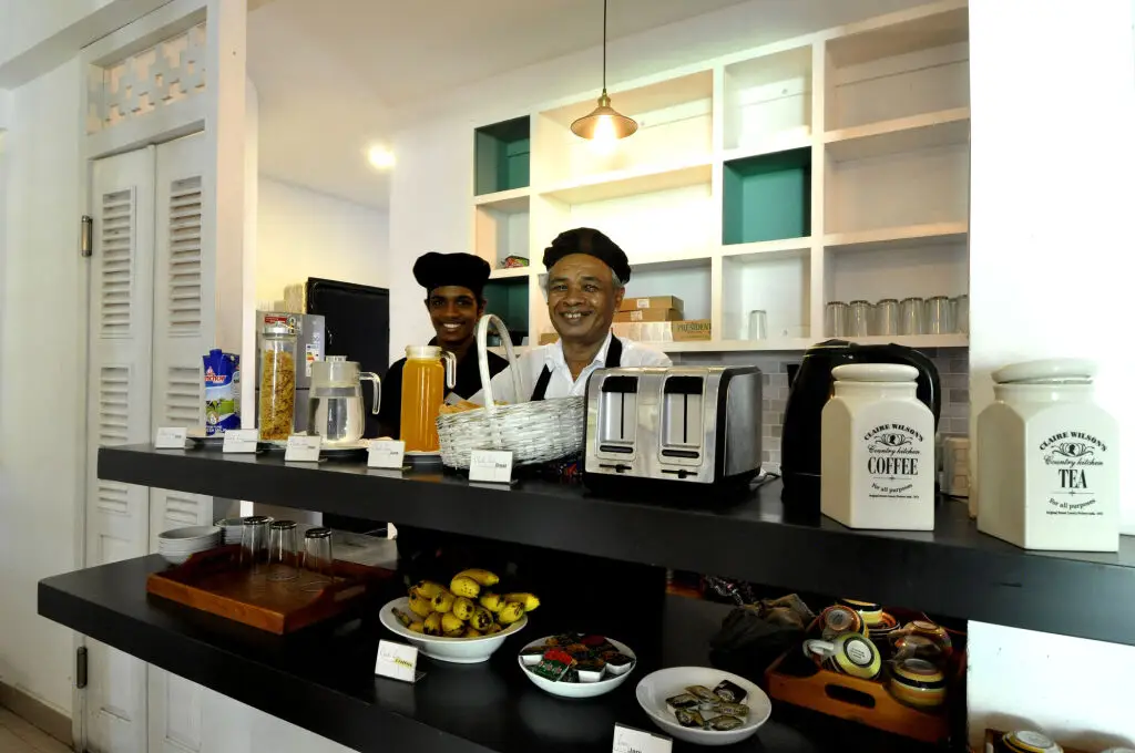 Гора Lavinia: Clock Inn Dehiwala - Hostel