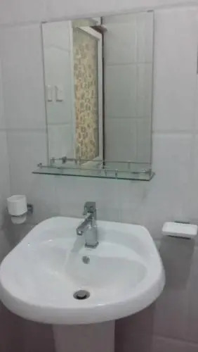 Негомбо: 50 Guest House