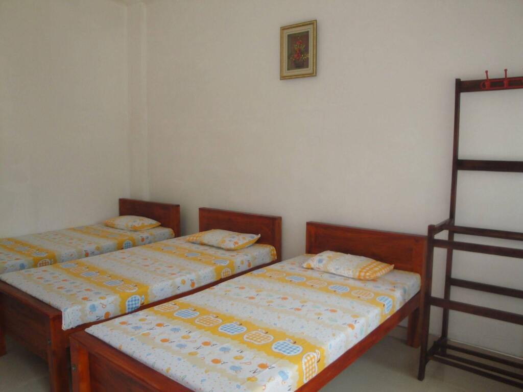 Полоннарува: The Green Guest House