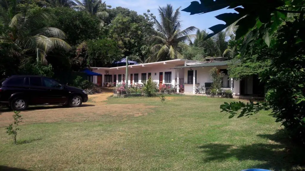 Полоннарува: The Green Guest House
