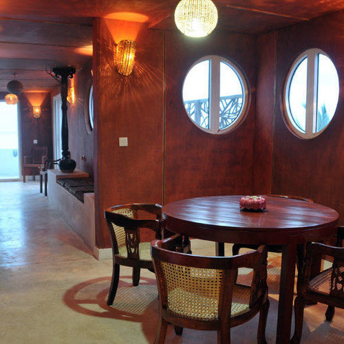 Хиккадува: Mamas Coral Beach Hotel & Restaurant