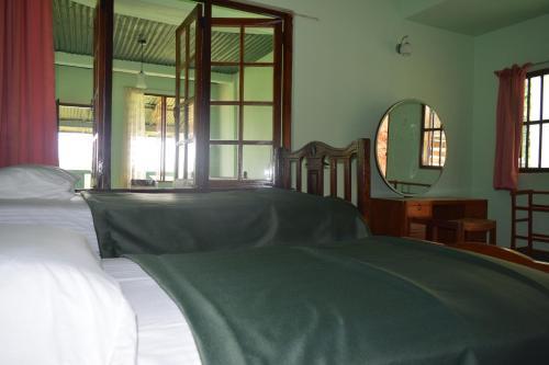 Канди: Shades of Green Homestay