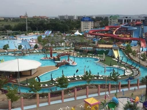 Витязево: Sea oasis