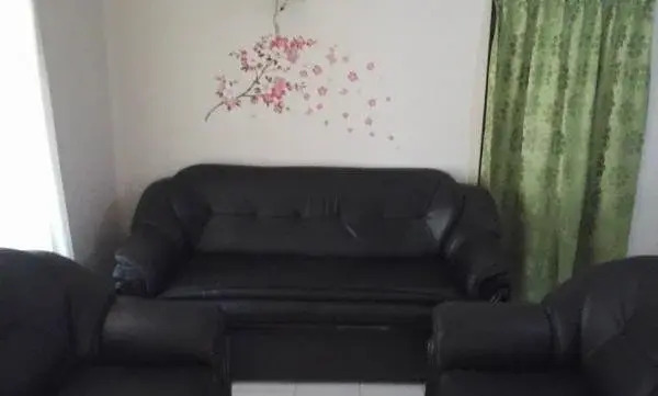 Анурадхапура: Dinora Holiday Bungalow