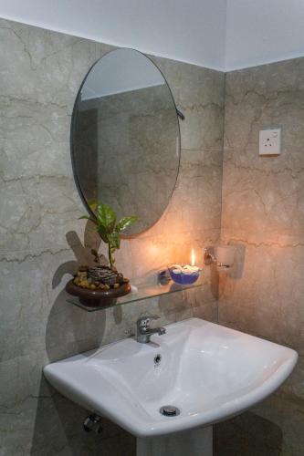 Калутара: Water Nest Hotel