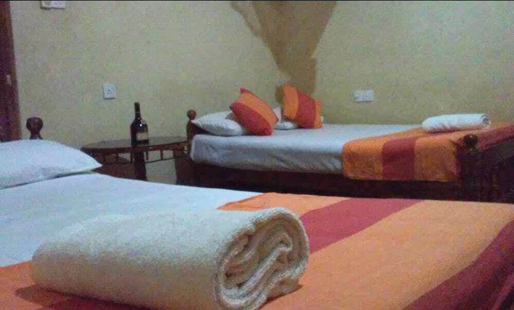 Тиссамахарама: Viveka Inn Guest