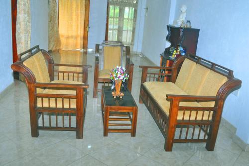 Велигама: Gamage Guest House