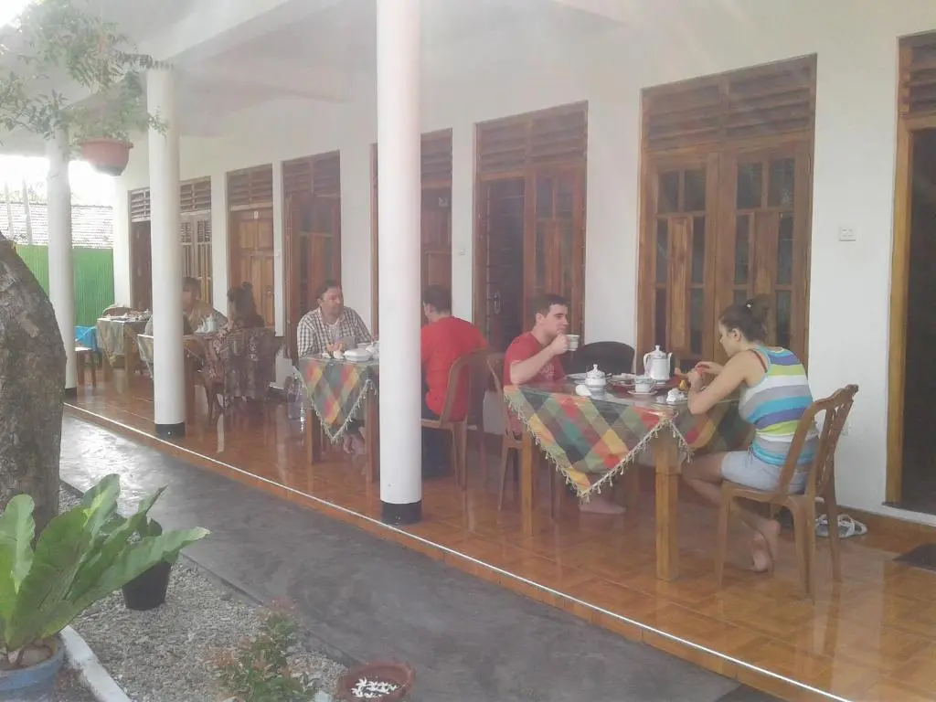 Таларамба: Sayura Beach Hotel