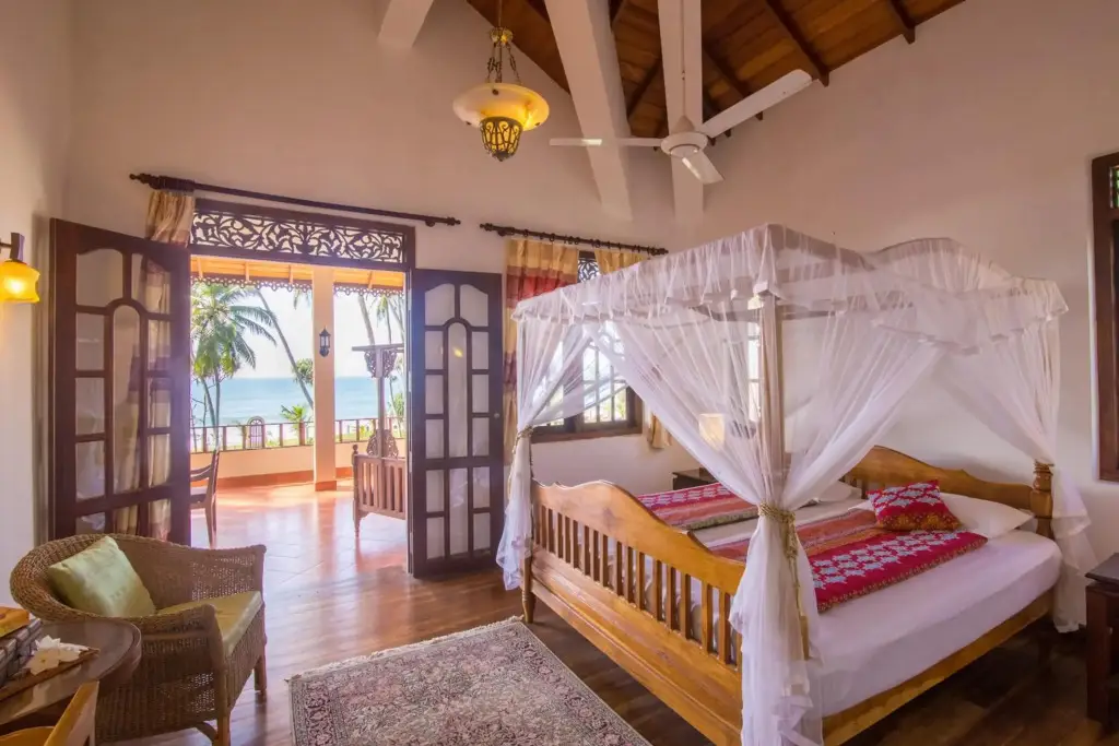 Ранна: Lanka Beach Bungalows
