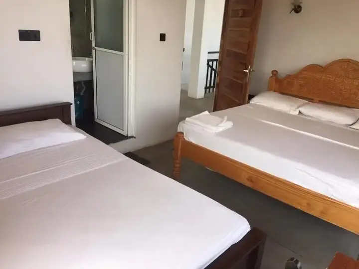 Тринкомали: Hotel Tobiko