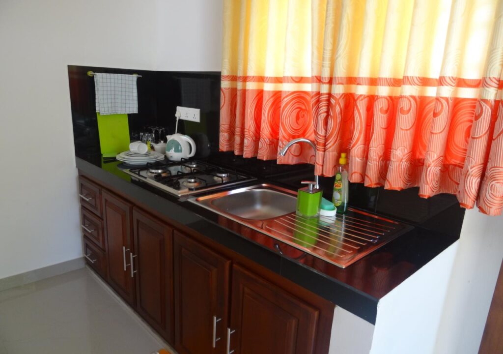Хиккадува: Hotel Corona Hikkaduwa