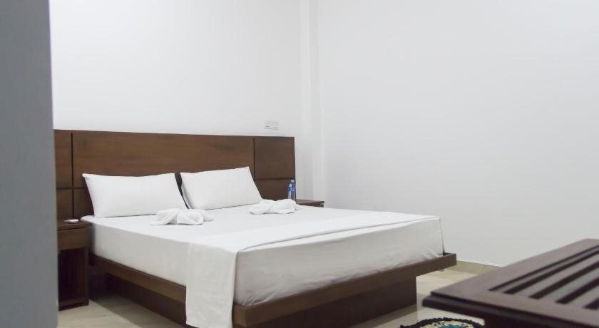 Мирисса: Oasis Hotel Mirissa