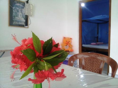 Мирисса: Era Holiday House