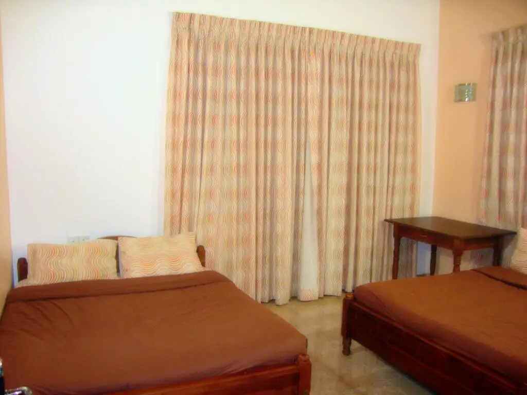 Нувара-Элия: Villa lake view