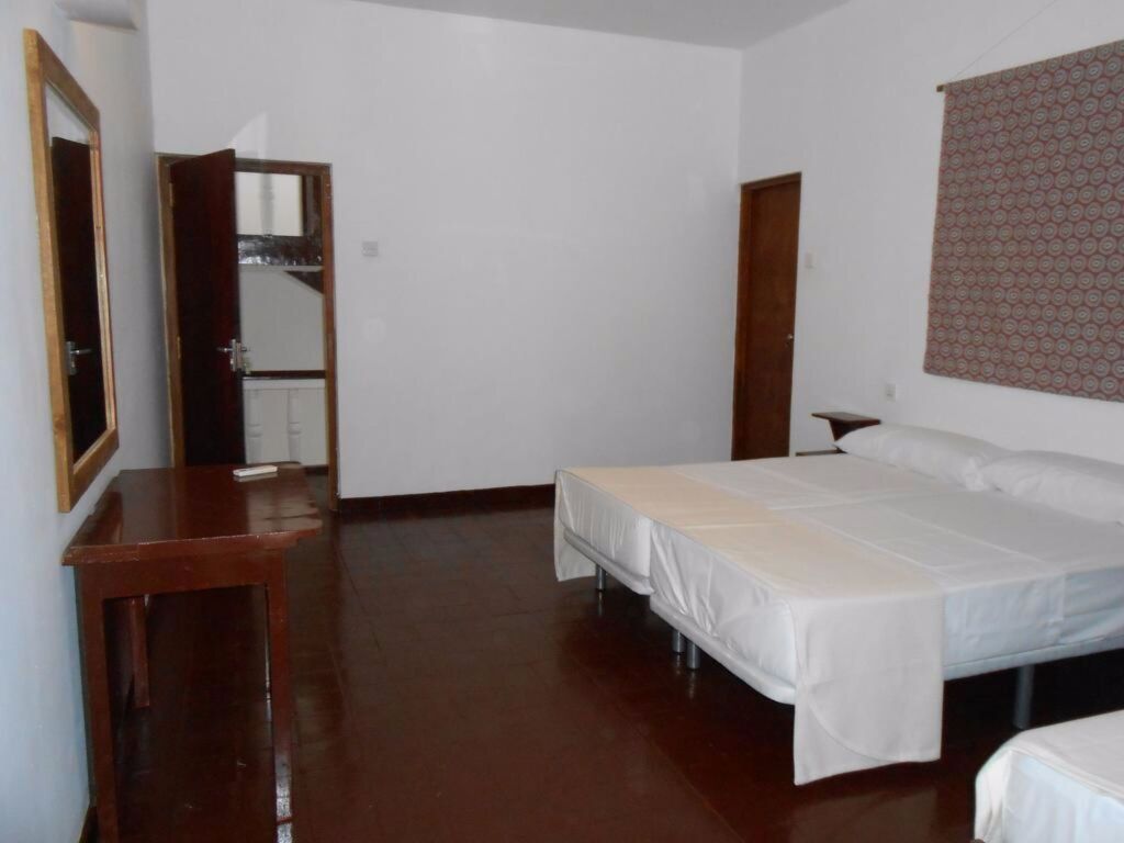 Хиккадува: Coral Seas Beach Hikkaduwa