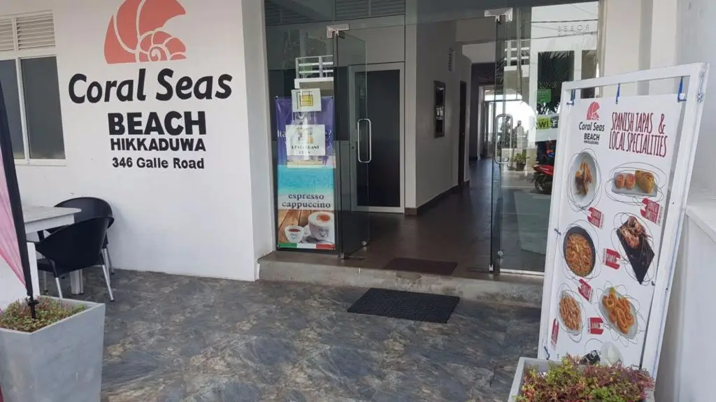 Coral Seas Beach Hikkaduwa — фото 1