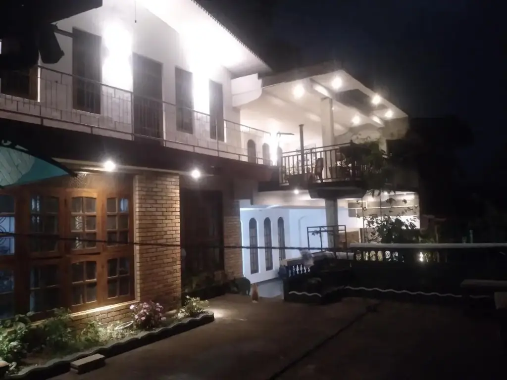 Хапутале: Farah Guest Inn