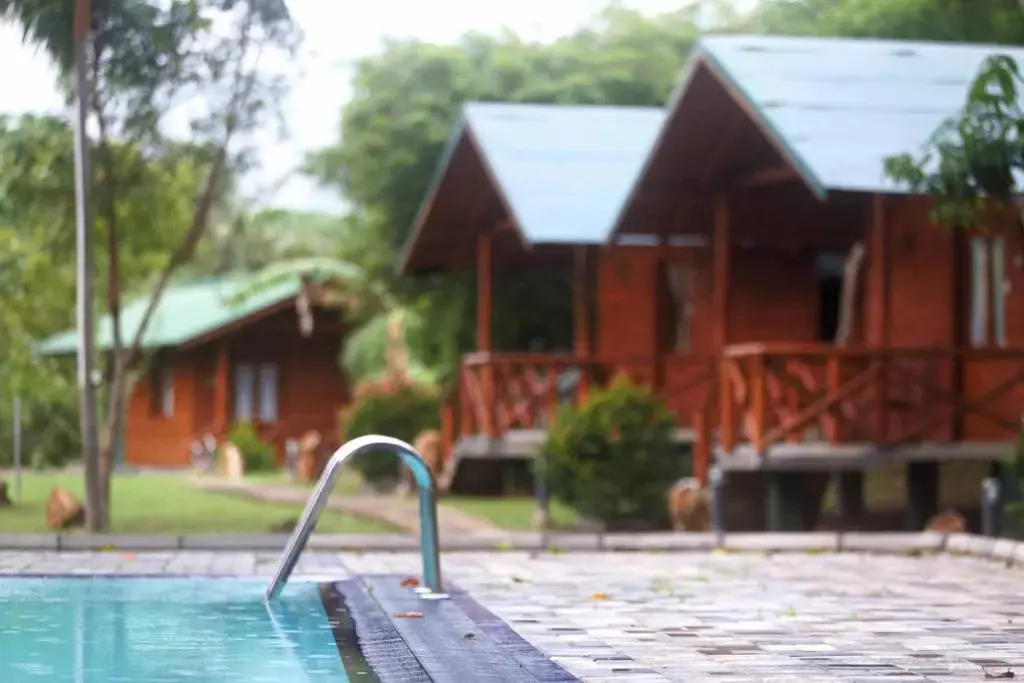Удавалаве: mastodon valley safari resort