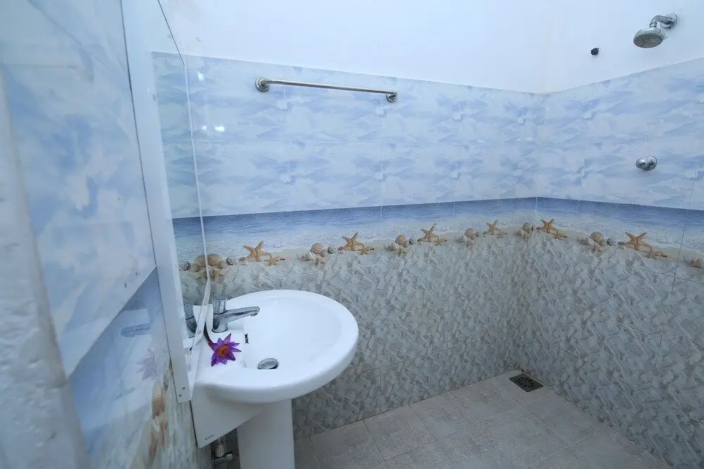 Валгама: Polhena Sea View