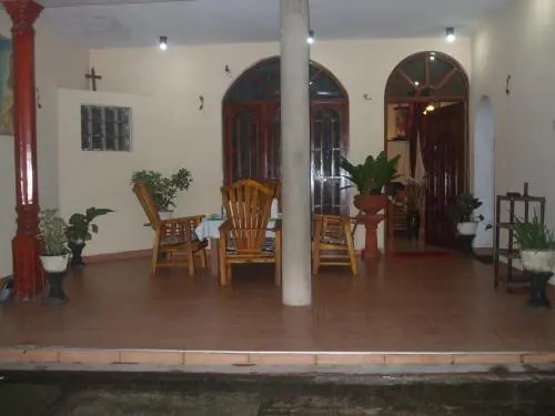 Негомбо: Daffon Guest House