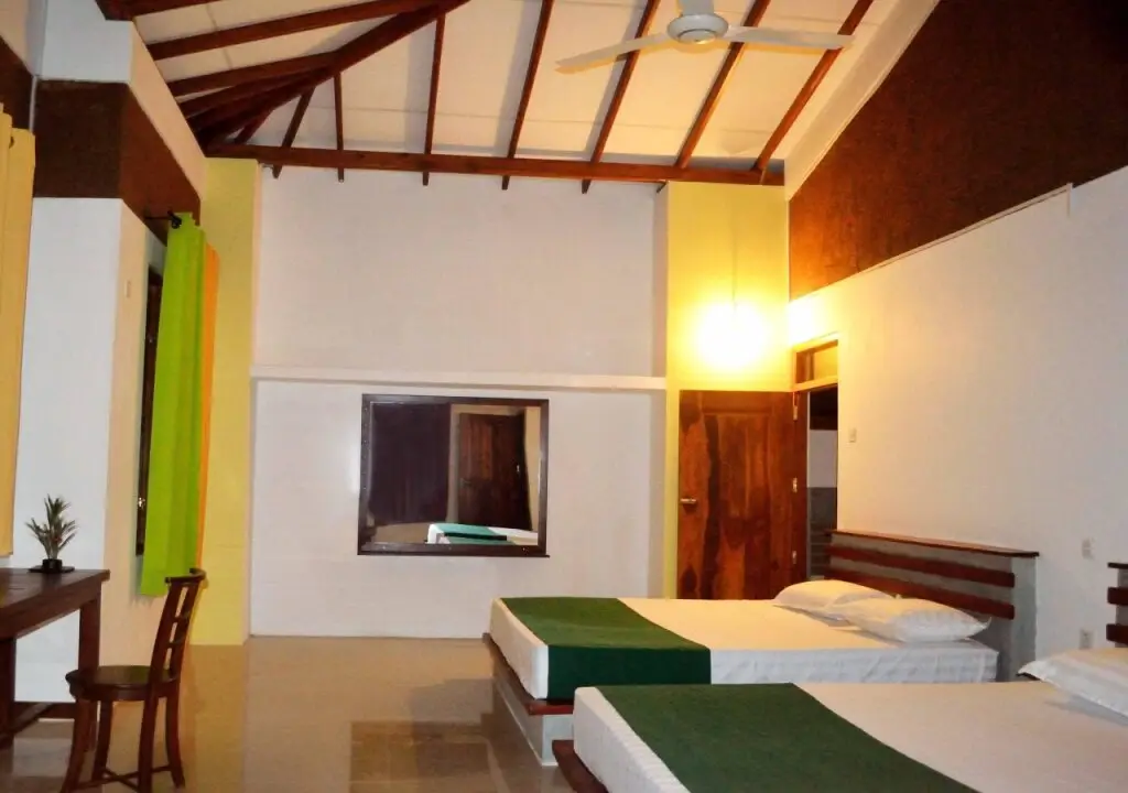 Катарагама: Pelican View Cottages