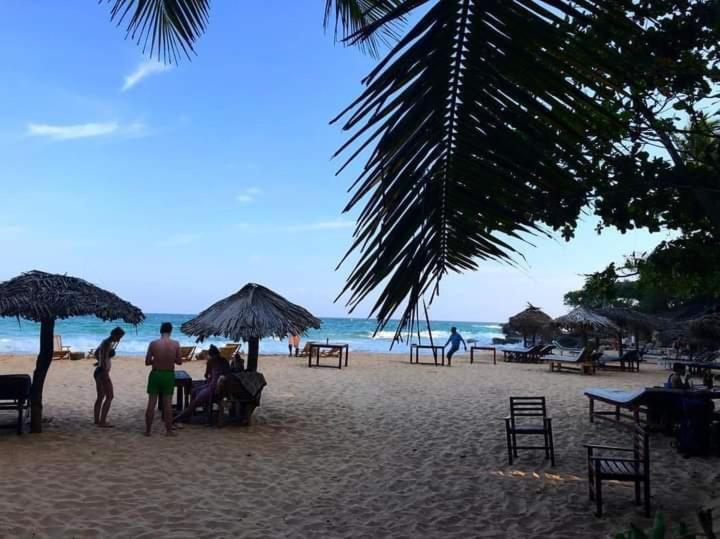 Унакурува: Deshan Homestay & Restaurant
