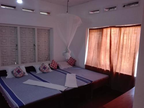 Ахангама: Rathna Villa Matara