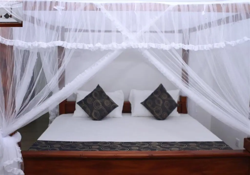 Элла: Hotel City Grand Ella