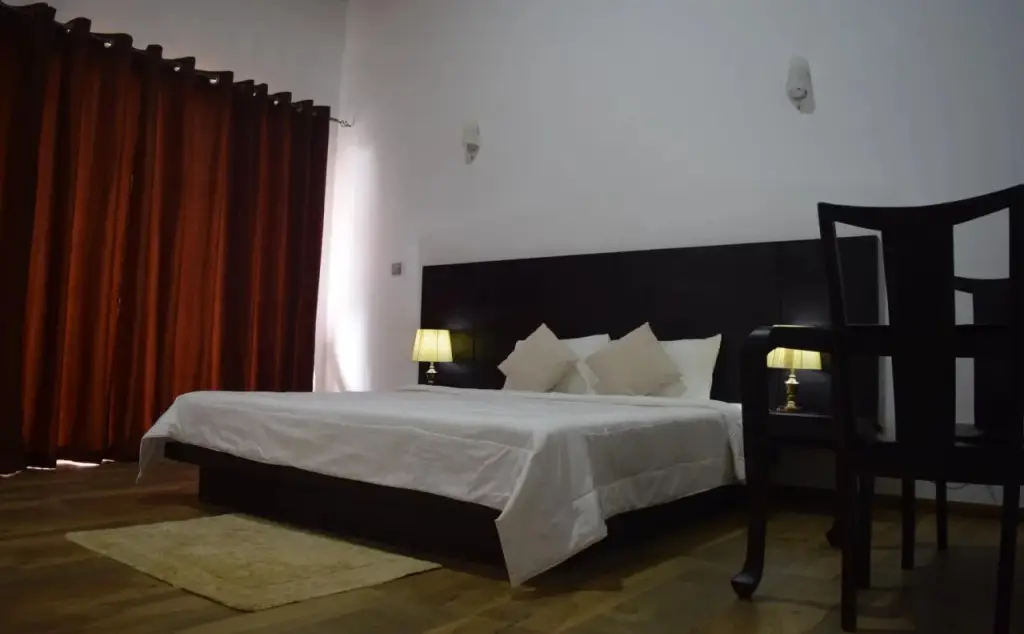 Канди: Bee View Home Stay