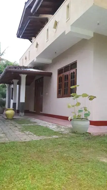 Хиккадува: The Citadel Guest House