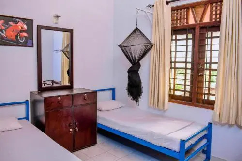 Галле: Sanron Home Stay