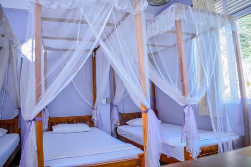 Галле: Sanron Home Stay