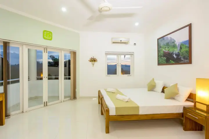 Канди: Shalom Residence