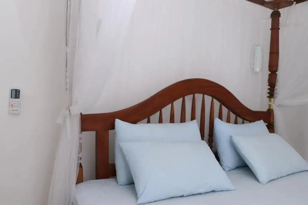 Хиккадува: Villa Sureka
