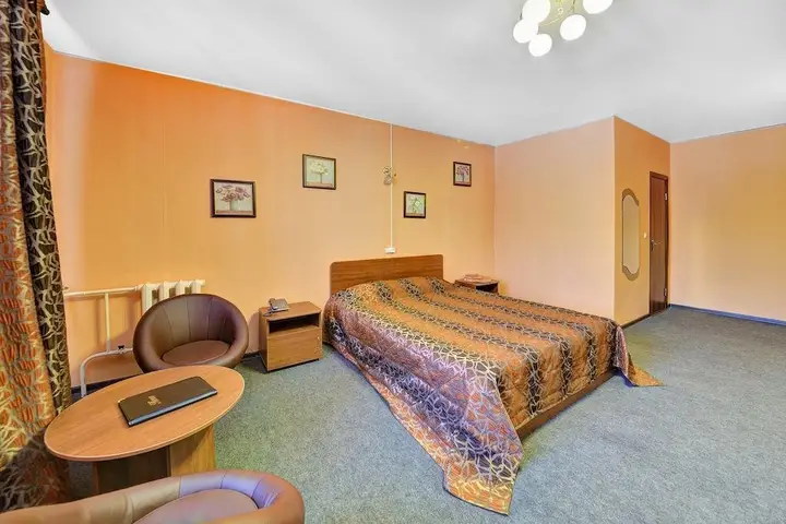 Архангельск: Hotel on Obvodnom