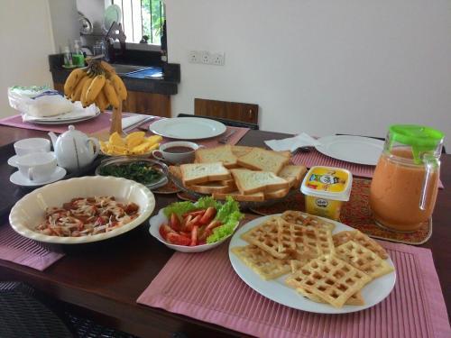 Канди: Rockydale Home Stay