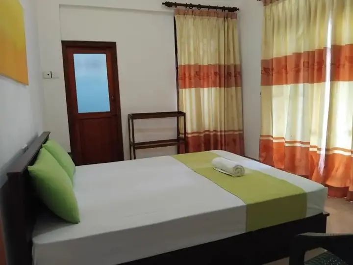 Канди: Paradise Kandy