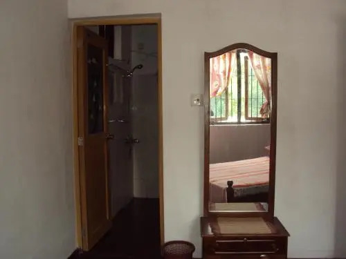 Канди: Samadhi Retreat