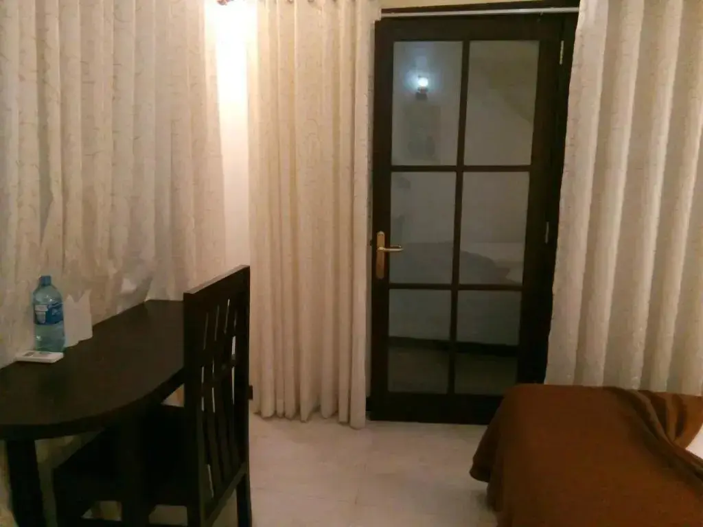 Kandy Waters Hotel — фото 1