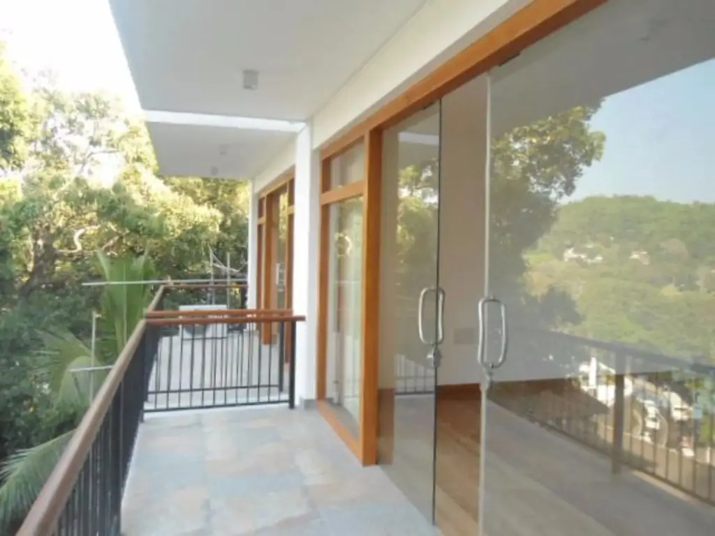 Канди: Walse Park Residence