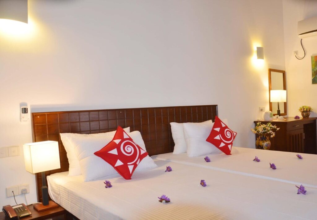 Моратува: Bloomsbury Holiday Resort & Spa