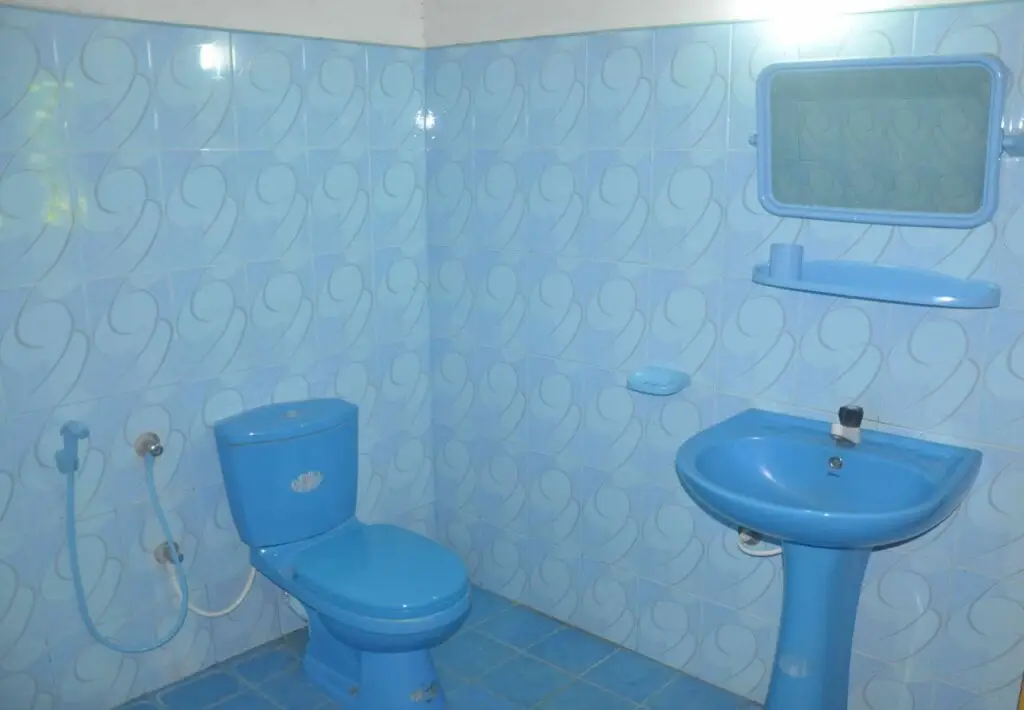 Хингуракгода: Royal Guest House