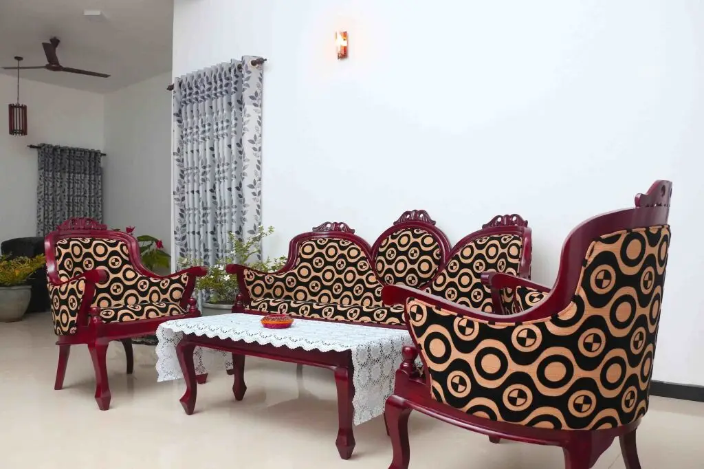 Таларамба: Akash Villa