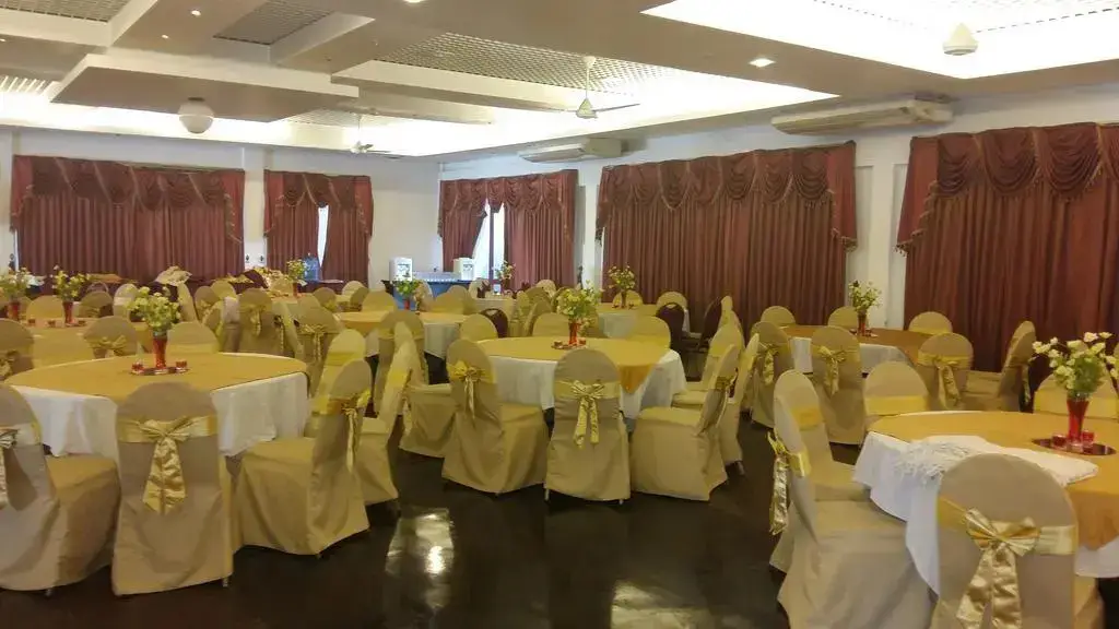 Ратнапура: Hotel Sapthapadhi