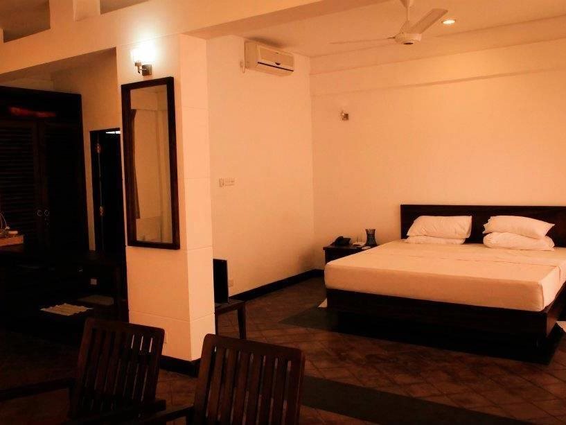Ратнапура: Hotel Sapthapadhi