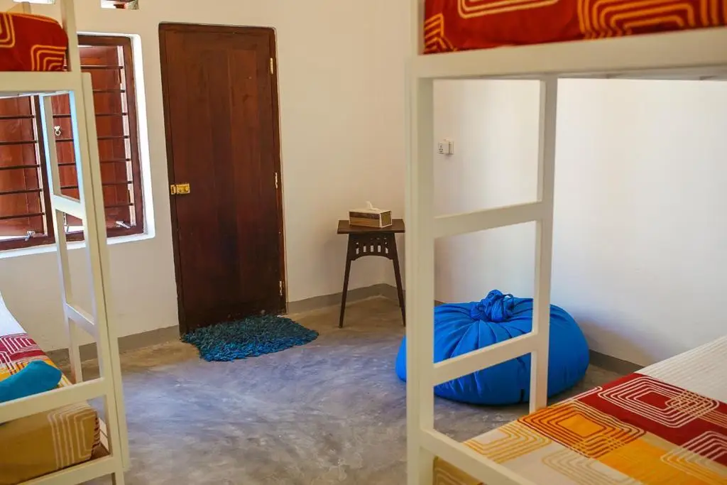 Мирисса: Hostel First Mirissa