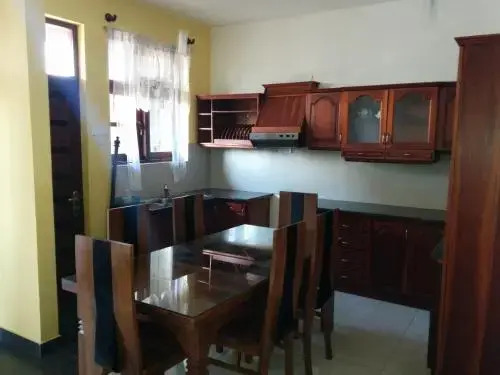 Гора Lavinia: Sapro Villa